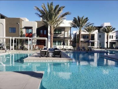243 Waypoint, Tustin, CA, 92782