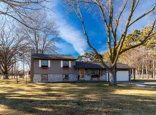 16821 Circle Dr, Little Falls, MN 56345