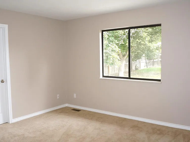 11891 E Arkansas Ave — Photo 10