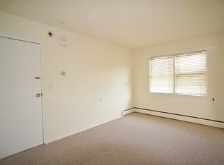 17 Muller Ave APT 4, Norwalk, CT 06851