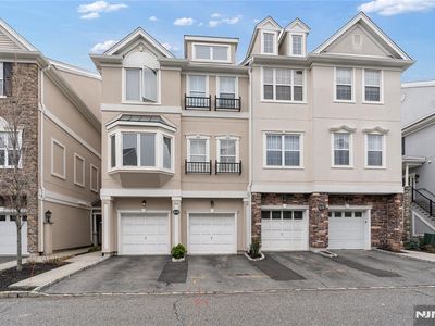 68 George Russell Way, Clifton, NJ, 07013