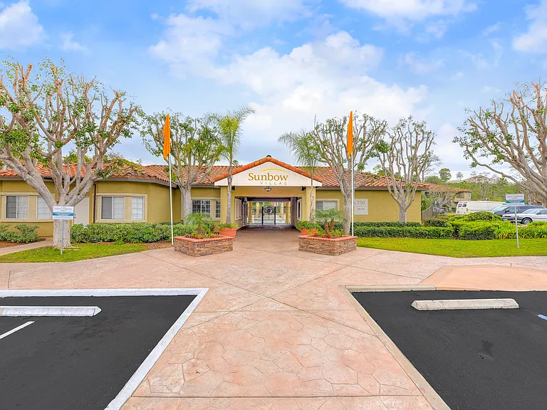 Sunbow Villas — Photo 19