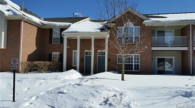 1st image of 23104 Chesapeake Cir #1