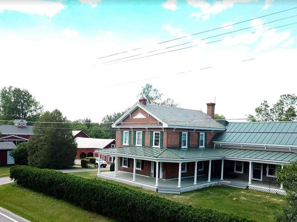 1750 W Lakeshore Dr #B, Colchester, VT