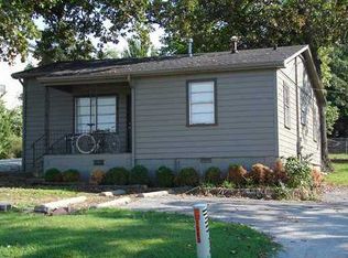 1003 W Hughes St, Fayetteville, AR 72701