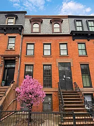 17 3rd Street