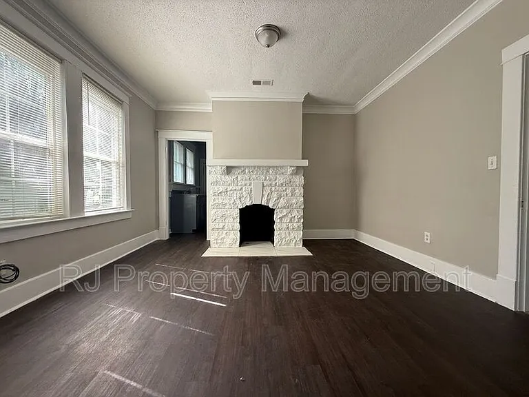 663 Lucy Ave — Photo 9