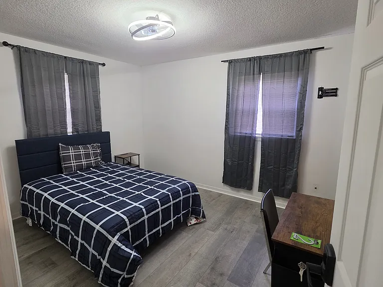 9504 Flechette Ave #3 — Photo 10