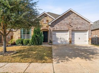 617 Cattlemans Way, Fort Worth, TX 76131