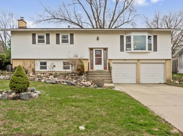 731 67th St, Downers Grove, IL 60516