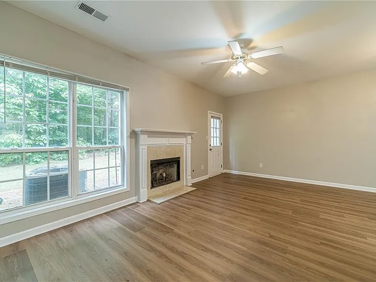 1191 Primrose View Cir — Photo 18