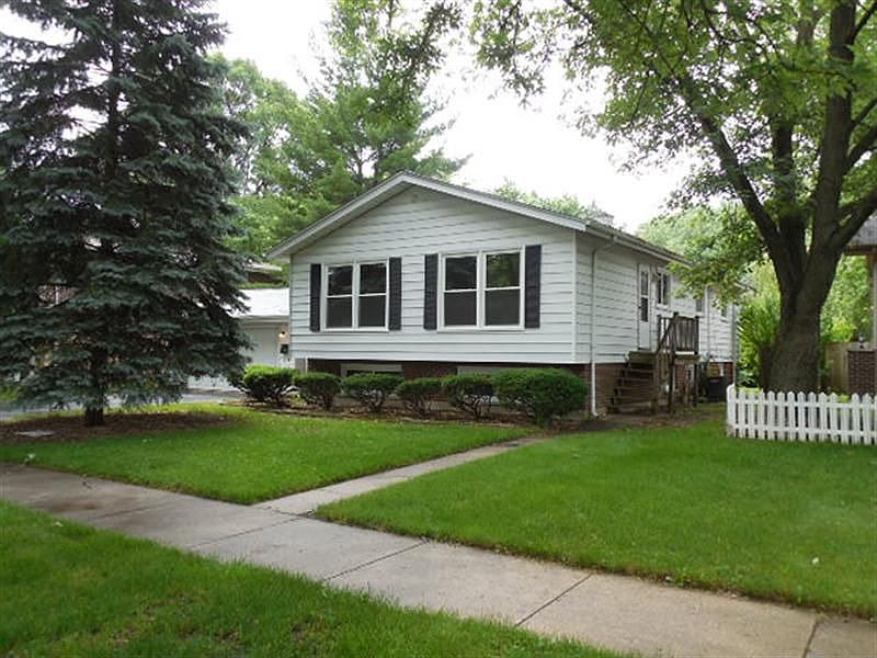 2nd image of 1239 187th St