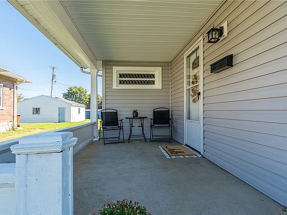 3rd image of 521 Boal Ave