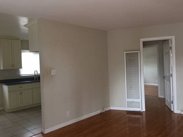 1st image of 313 W Maude Ave