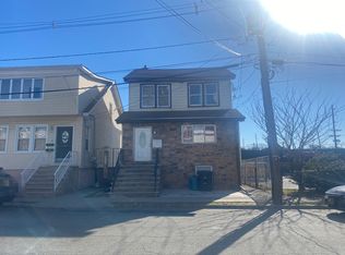 8 N 8th St, Belleville, NJ 07109