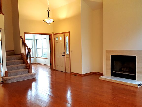 3rd image of 115 Thistle Ct #F115