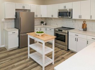 325 E Barthman Ave, Columbus, OH 43207