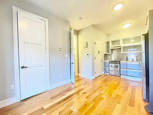 Rented by Bohemia Realty Group | media 5