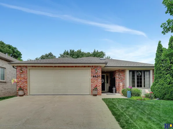 6620 Flint Ridge Rd, Lincoln, NE 68506