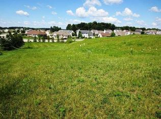 415 Birch Ln, Hartford, WI 53027