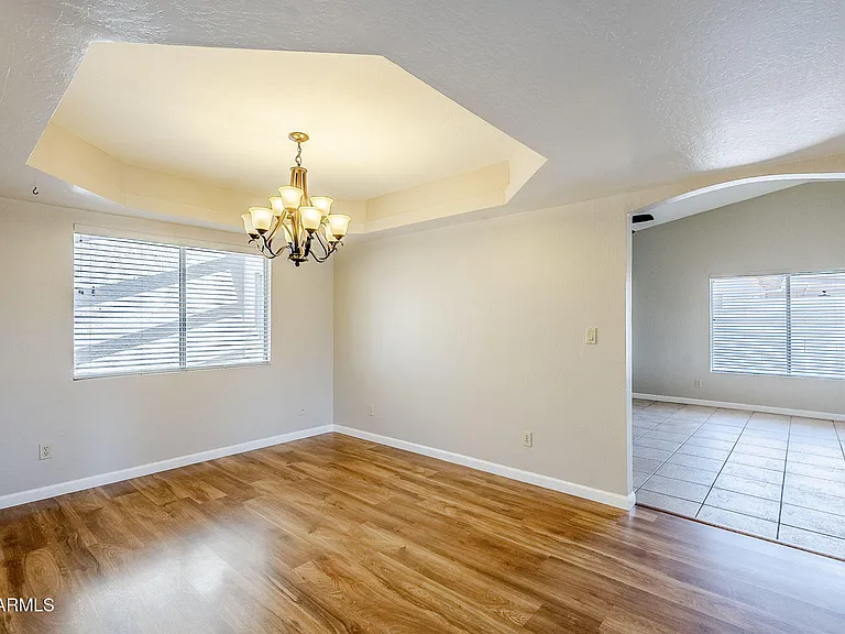 7707 S Kenwood Ln — Photo 14