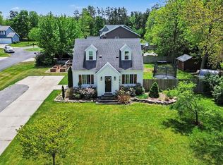 1222 W 32nd St, Holland, MI 49423