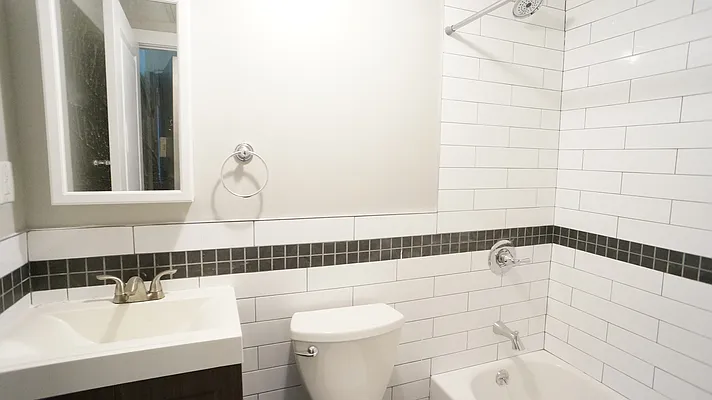 Rented by Karten & Lowe New York Real Estate LLC | media 9