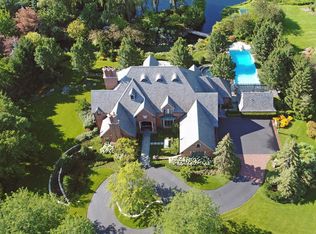 1295 W Whitmore Ct, Lake Forest, IL