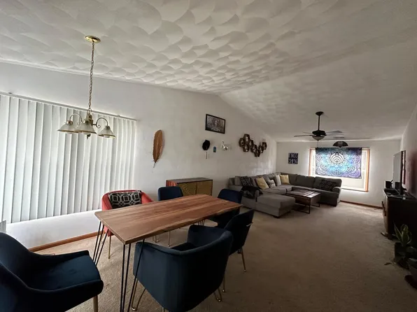 10226 Monarch Rd Unit 2, Roscoe, IL 61073