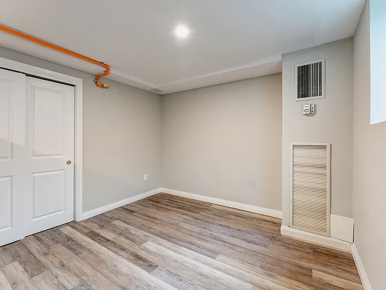 2200 Sherobee Rd — Photo 27