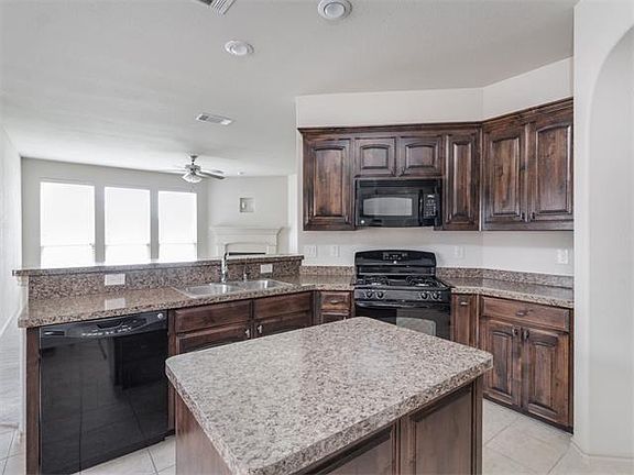 4th image of 8104 Misty Water Dr