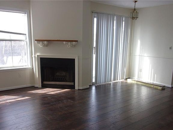 3rd image of 532 South St