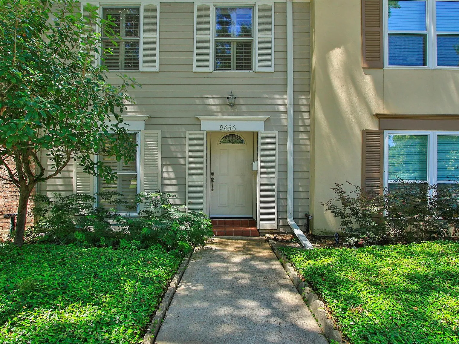 2 bed, 1.5 bath, 1024 sqft, $1,850 — Photo 3