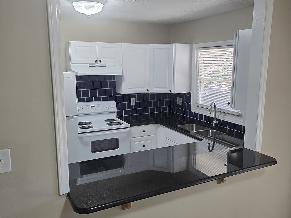 1st image of 6550 Venture Dr