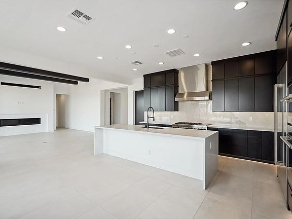 Lot 164 Kitchen