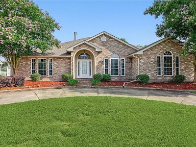 1800 Lake Michigan Dr, Harvey, LA, 70058