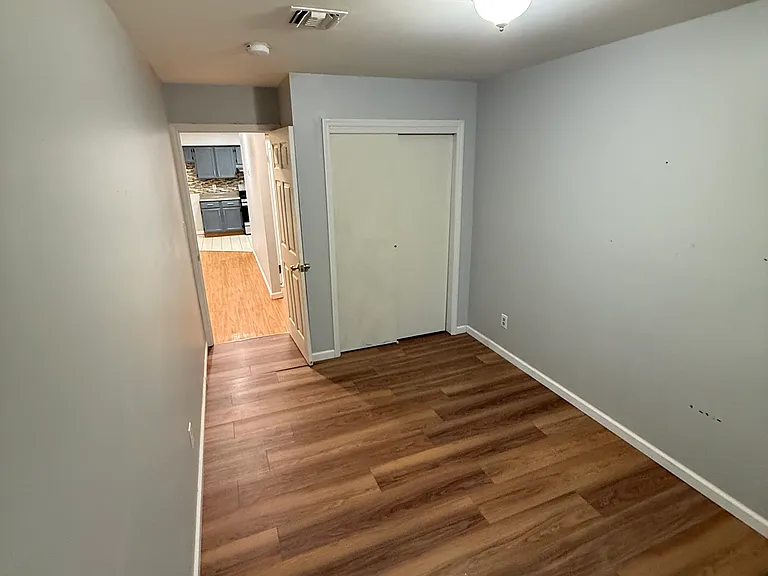 55 Chester Ave #1 — Photo 6