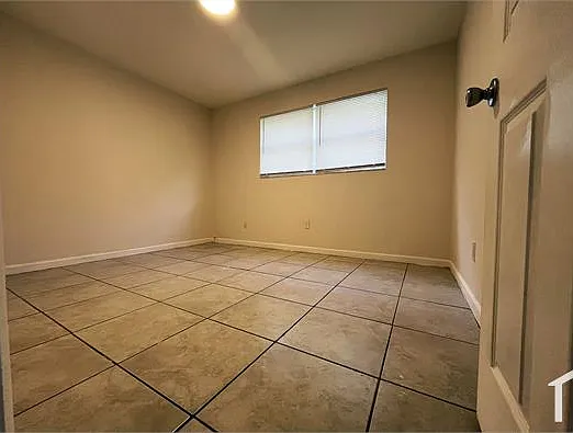 1610 N 25th St #7 — Photo 5