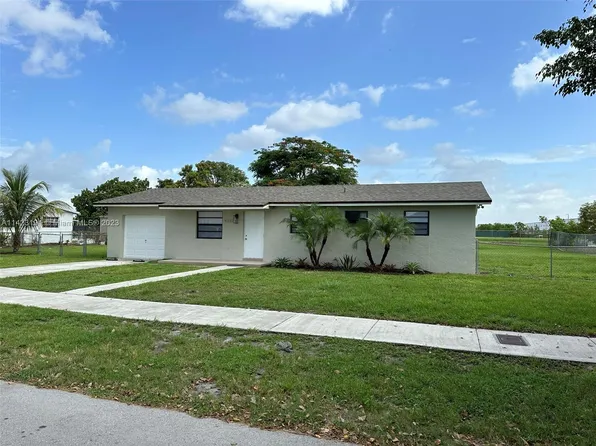 4331 NW 207th Dr, Miami Gardens, FL 33055