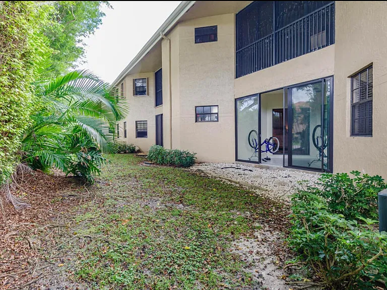 6666 Montego Bay Blvd #E — Photo 18