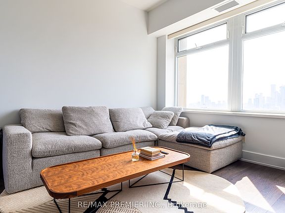 5th image of 111 Saint Clair Ave W Unit 1218