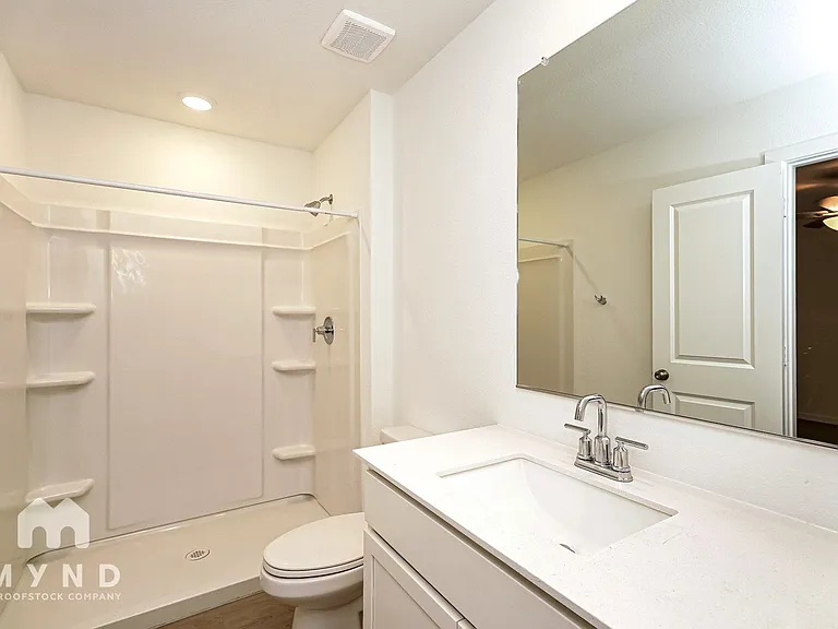 2656 Mistwood Dr — Photo 20