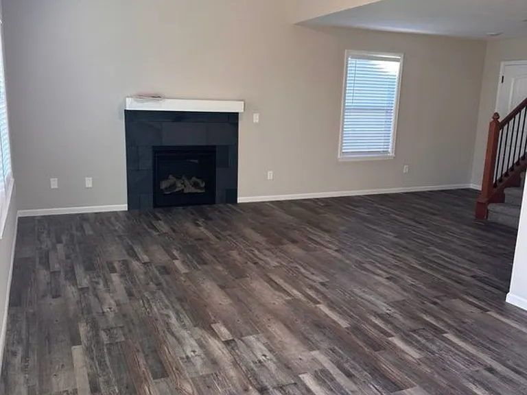 2719 Chasehire Dr — Photo 9
