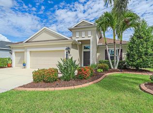 12054 Forest Park Cir, Bradenton, FL 34211