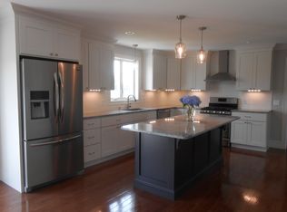 17 Nick Dr, East Freetown, MA 02717