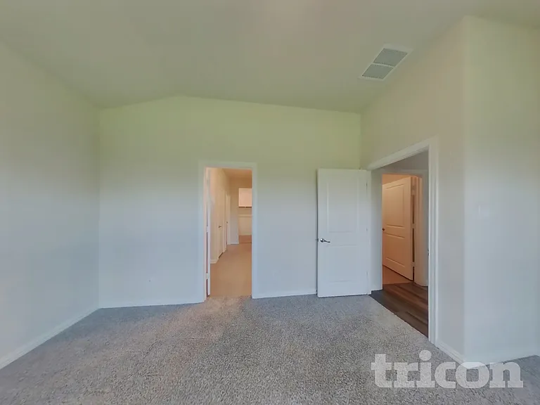 117 Lisa Ln — Photo 7