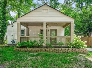 932 Lawton St SW, Atlanta, GA