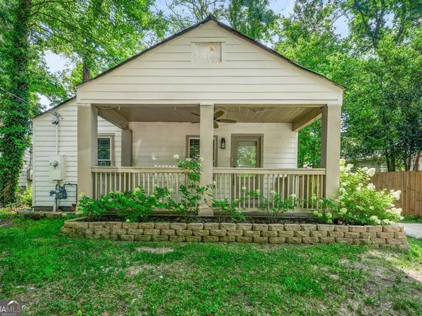 932 Lawton St SW, Atlanta, GA 30310