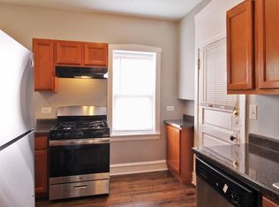 432 N Austin Blvd #438-G, Oak Park, IL 60302
