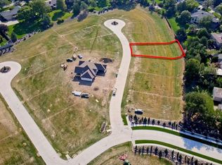 2325 Summertime Ct, Lincoln, NE 68512